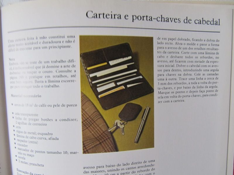 Livro de artesanato e lavores Circulo de Leitores