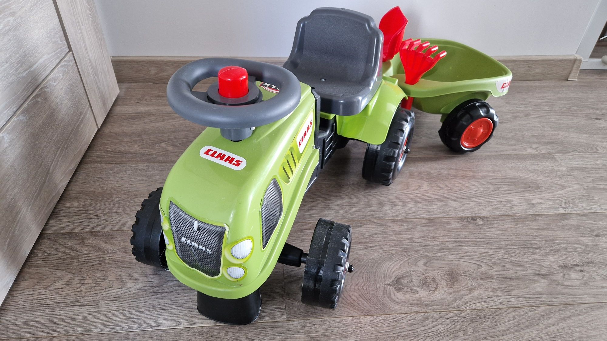 Jeździk - Traktor z przyczepką i narzędziami CLASS