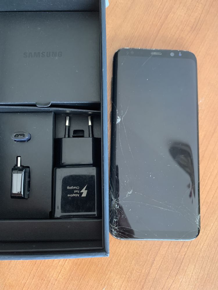 S8+ e Asus zenfone 2