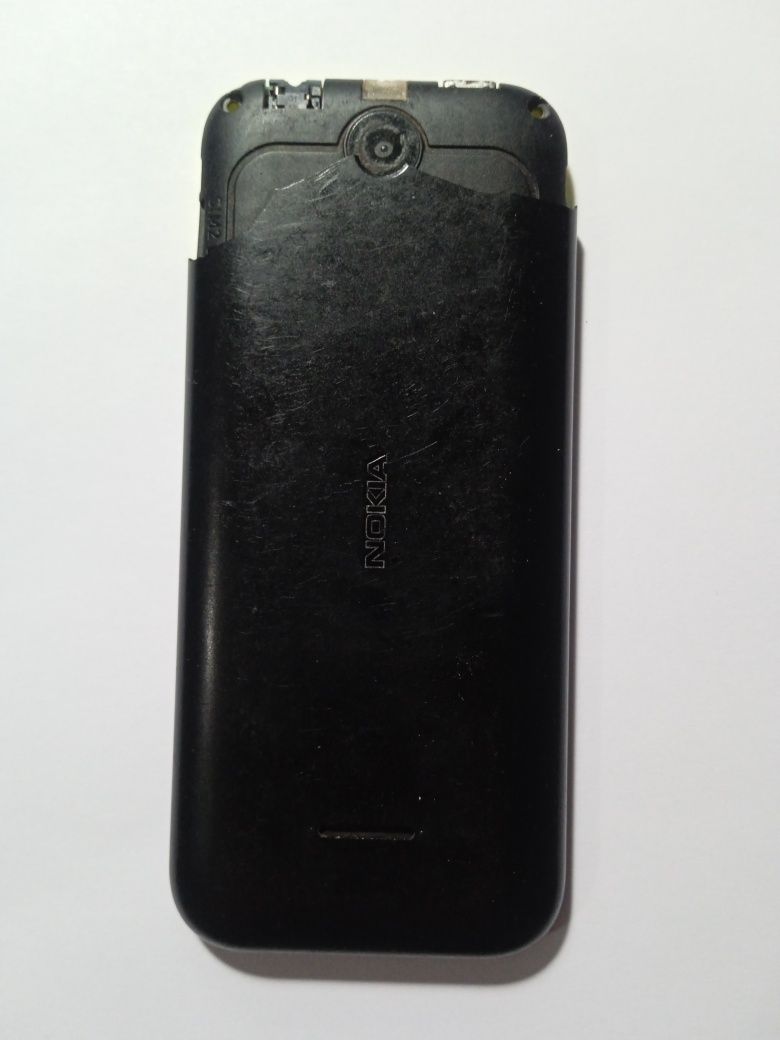 Nokia RM -1011 телефон