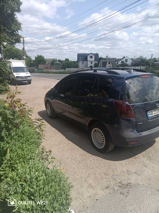 Тайота корола верссо