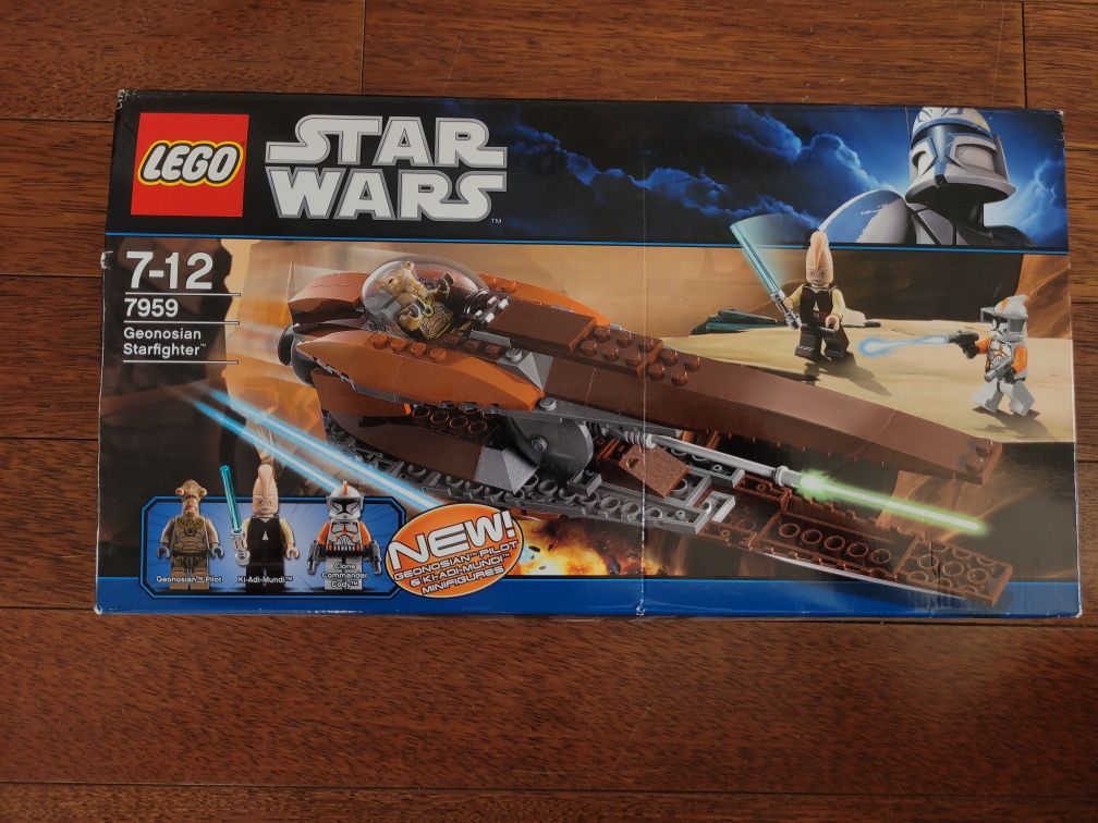 Lego star wars 7959 geonosian starfighter