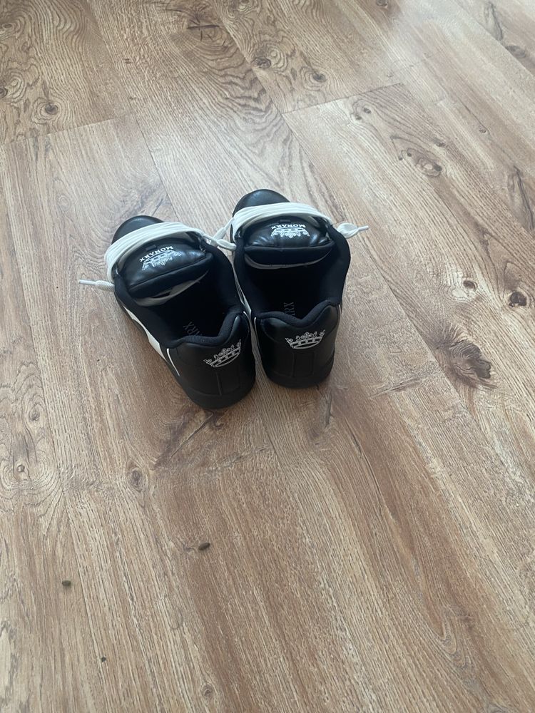 Дутиші Monarx sk8