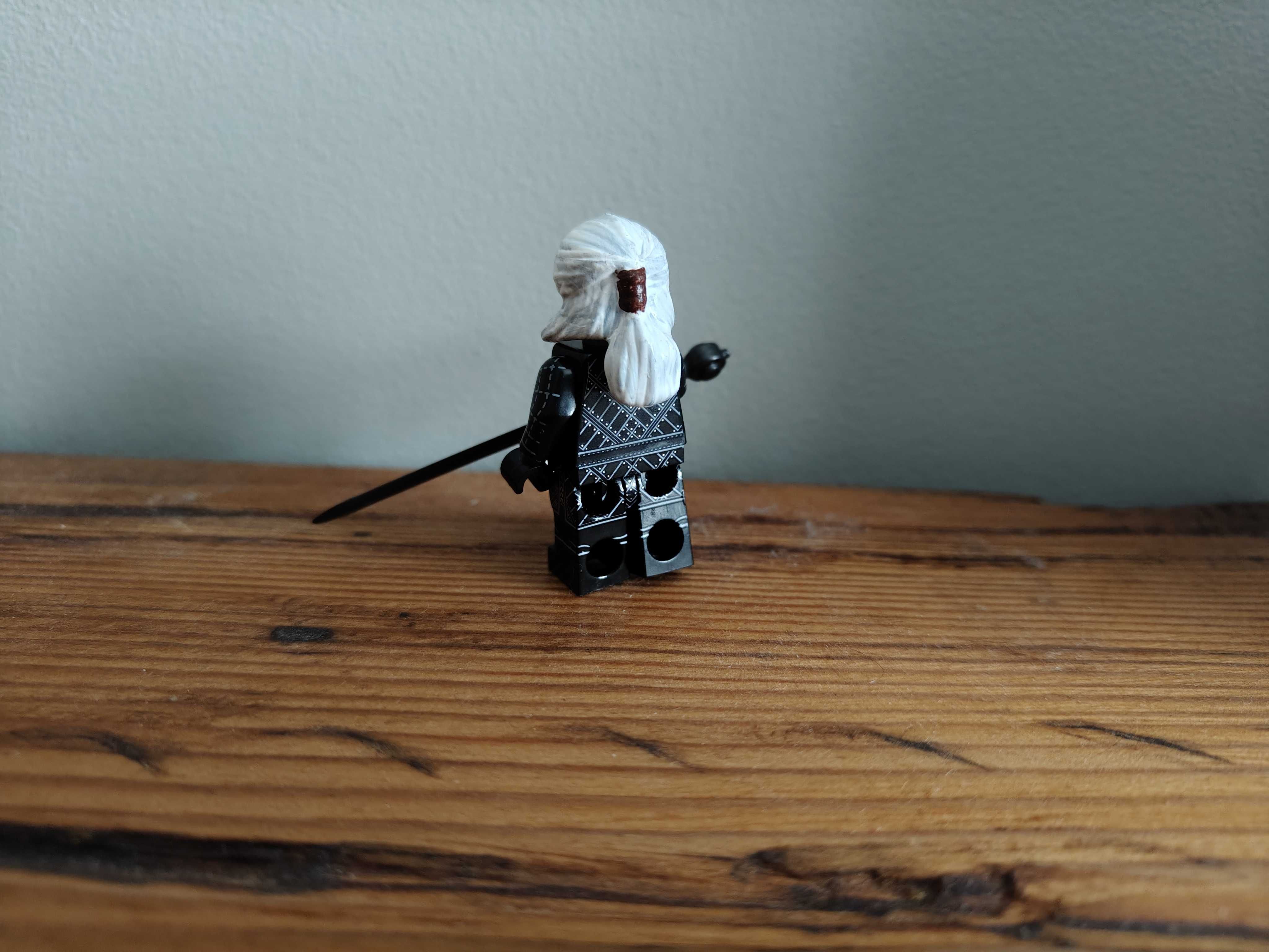Wiedźmin figurka minifigurka (nie Lego) Witcher postać ludziki