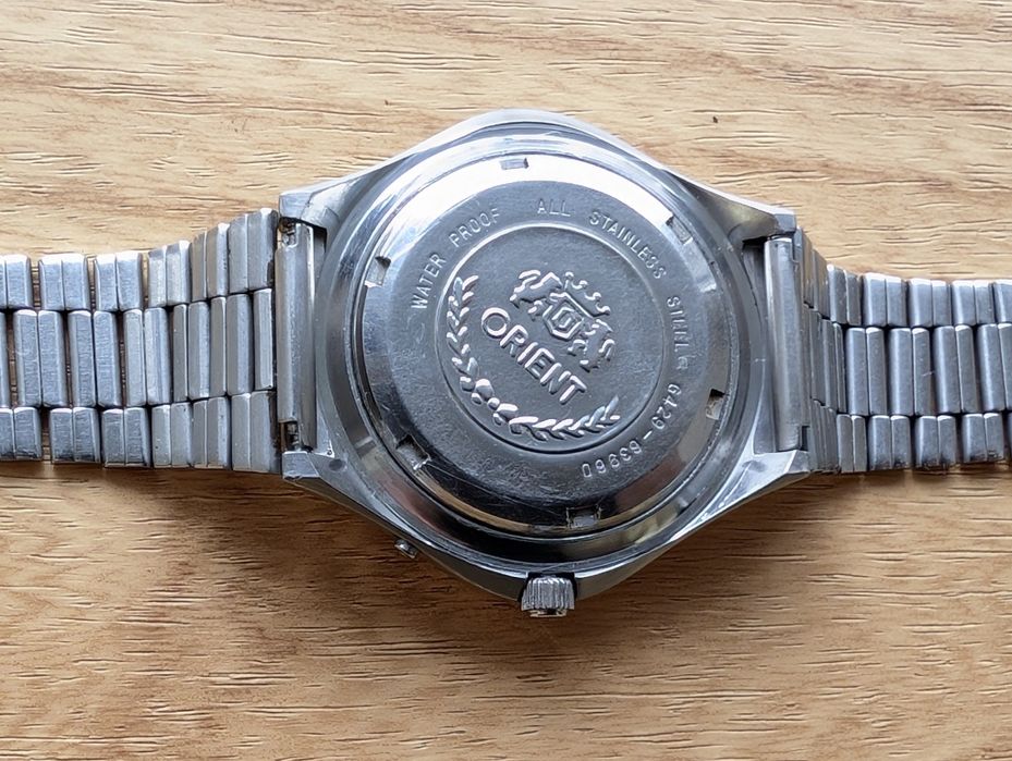 Наручные часы Orient 27 камней.