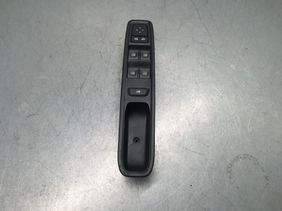Comando / botão / interruptor vidros frente esquerdo DACIA Sandero III