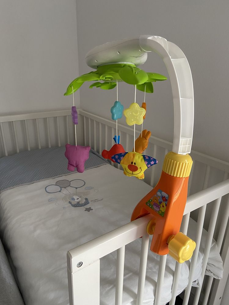 Móbile de projeção Ouatoo Baby (animais) para berço