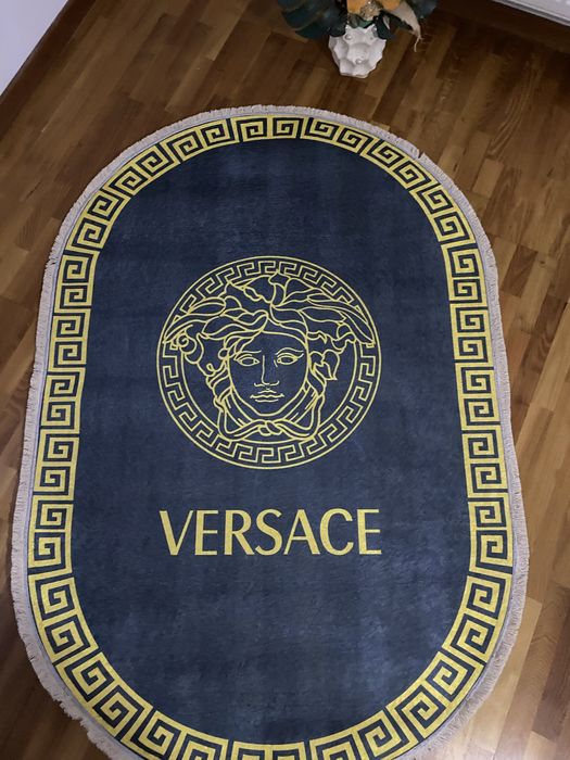 Dywan owalny z fredzlami 160/110