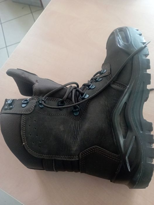 Черевики чоловічі берци