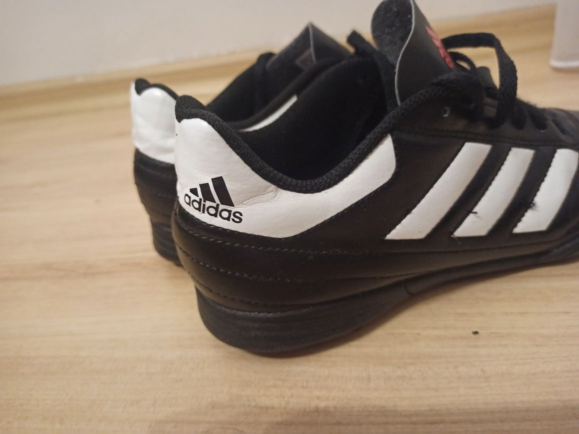 Adidas rozmiar 38 .