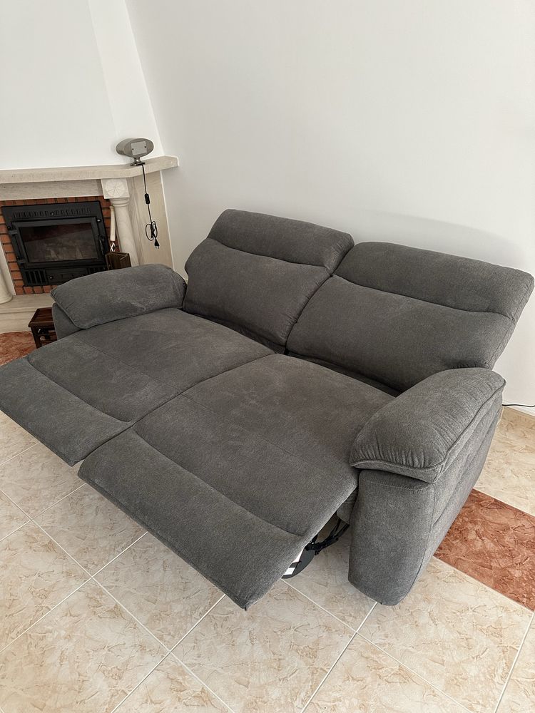Sofá elétrico conforama