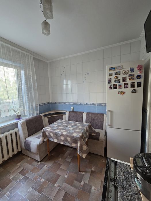 Продам 1 кімнатну квартиру/ З меблями та побутовою технікою