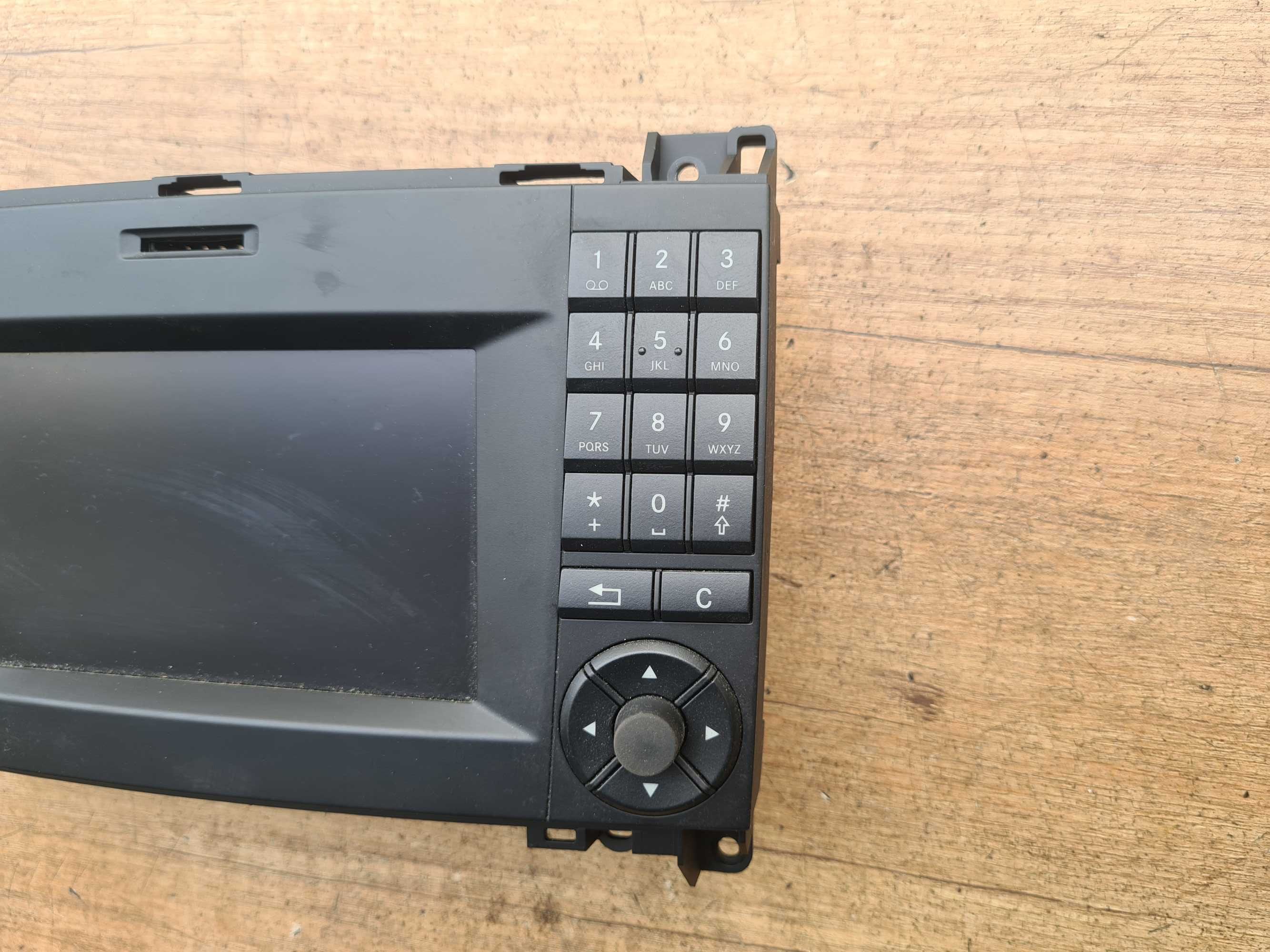 Mercedes Vito W447 radio nawigacja RY 2540