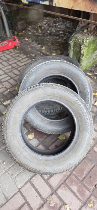 Продам резину в почти новом состоянии