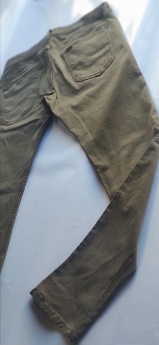 Calças Jeans marca Lee, modelo Luke Olive Green W31 L32