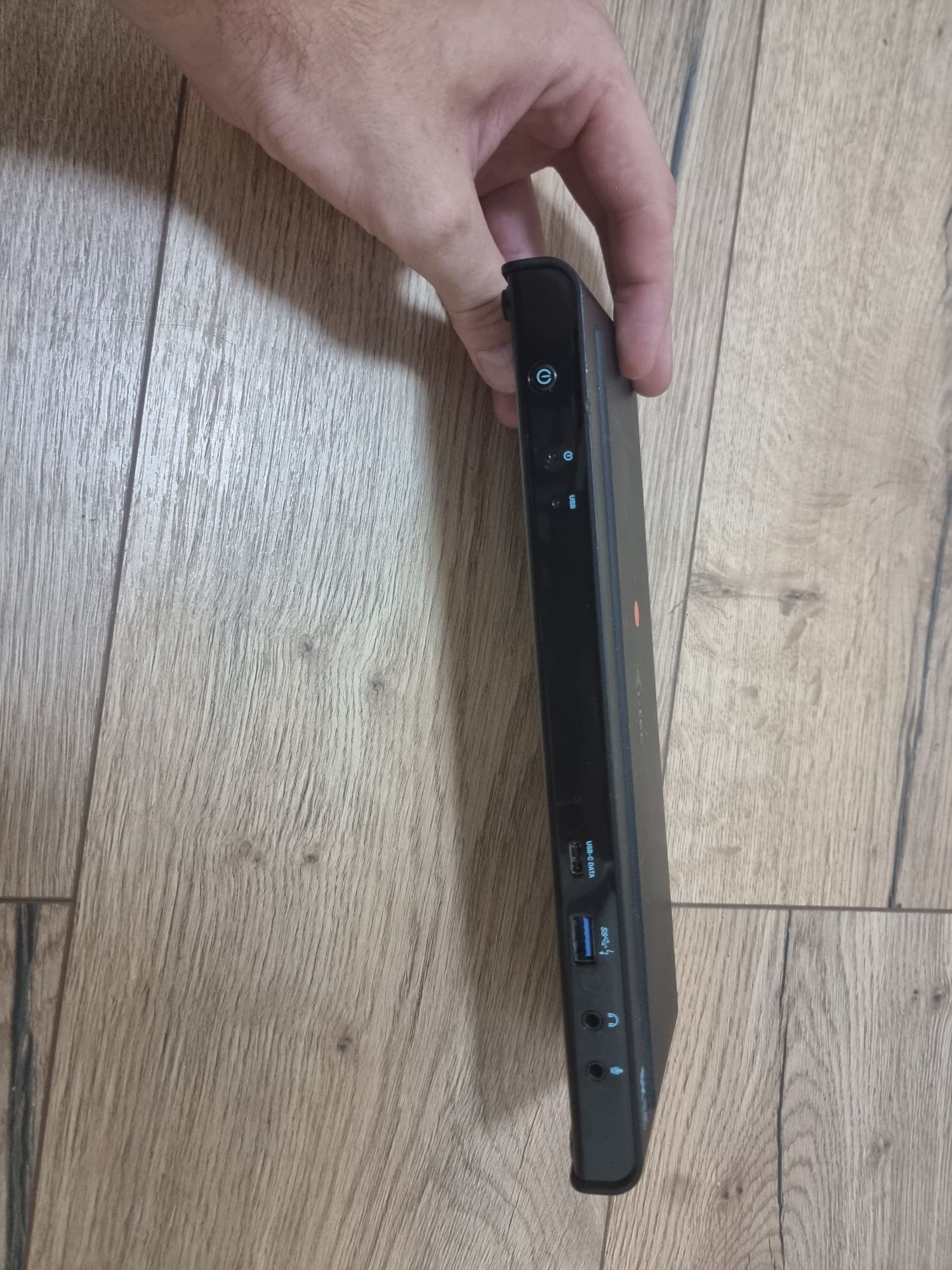 Док станция i-tec USB 3.0 / USB-C / Thunderbolt 3, 3x 4K 85 ВТ
