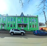Євроремонт. Центр Міста. вул. Чапаєва. Закритий Двір з Клумбами.