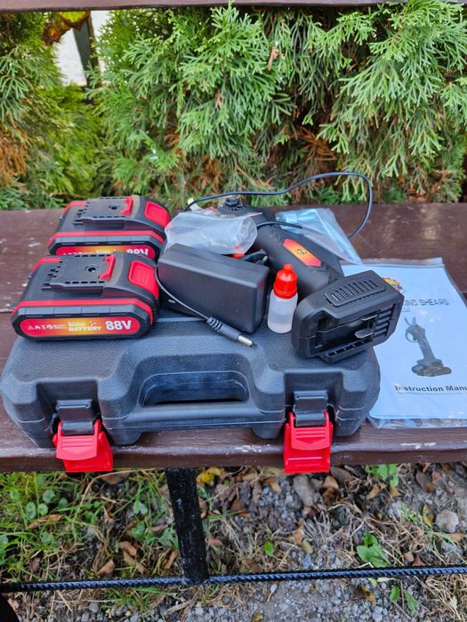 Nożyce Akumulatorowe