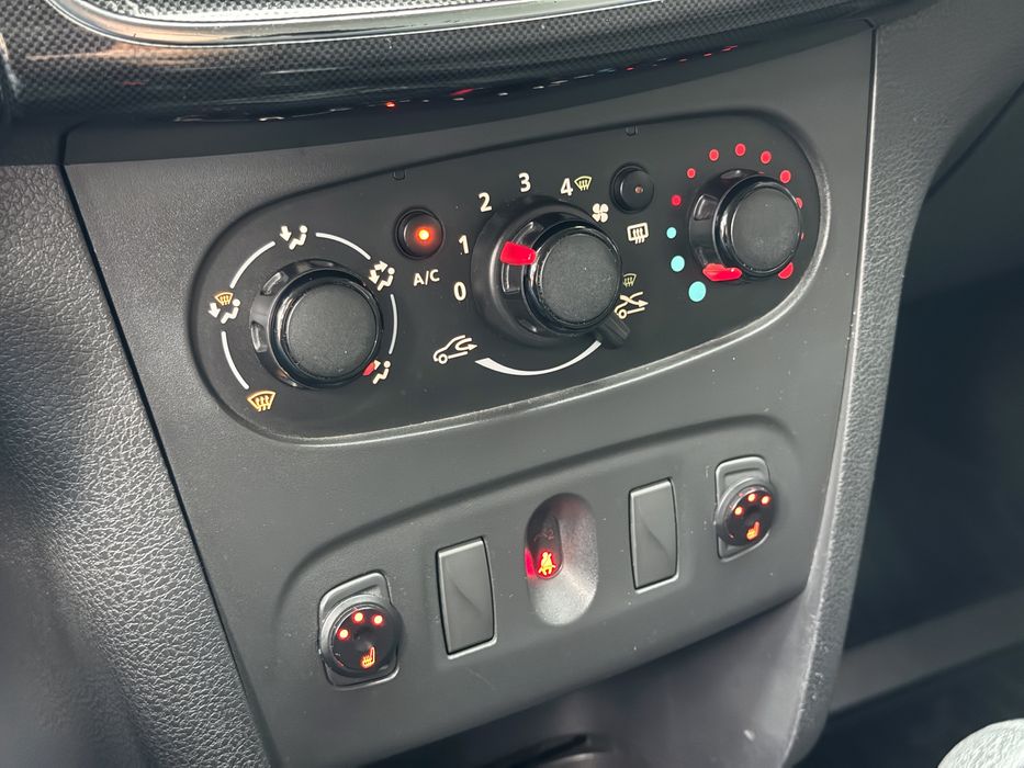 Продам Renault Logan 2019