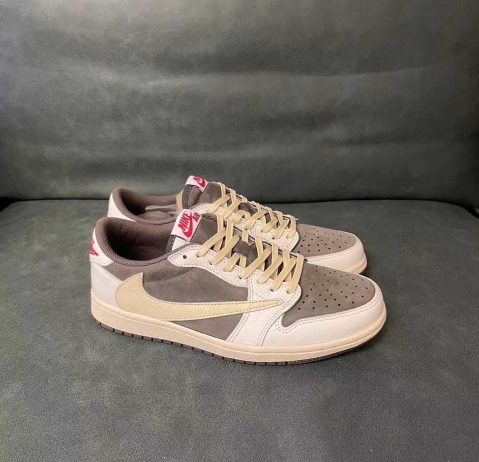Jordan 1 Retro Low OG SP Travis Scott Reverse Mocha R.44