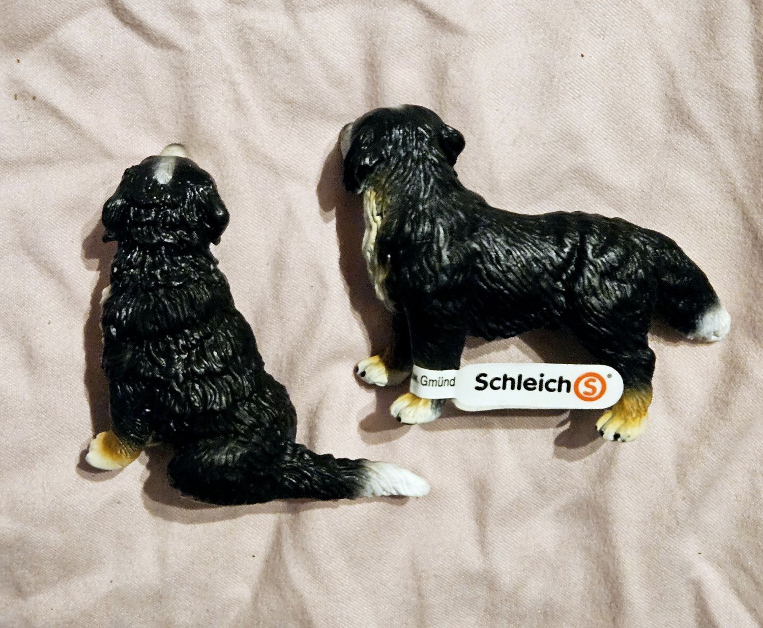 Schleich 2004r. figurka Pies Berneński pasterski Bernardyn KupMiChceTo