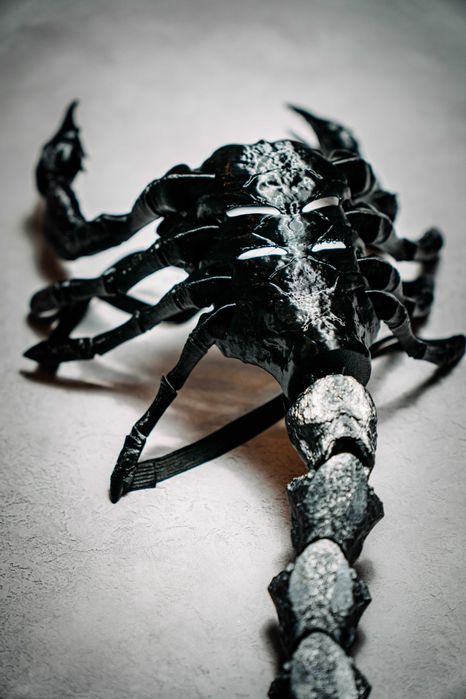 Skorpion ! - Przerażająca maska na Halloween