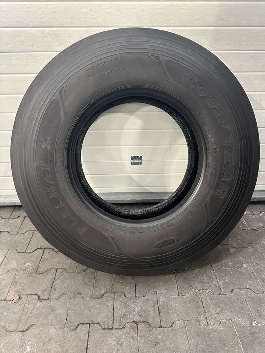 315/80 r22.5 Goodyear FuelMax S
