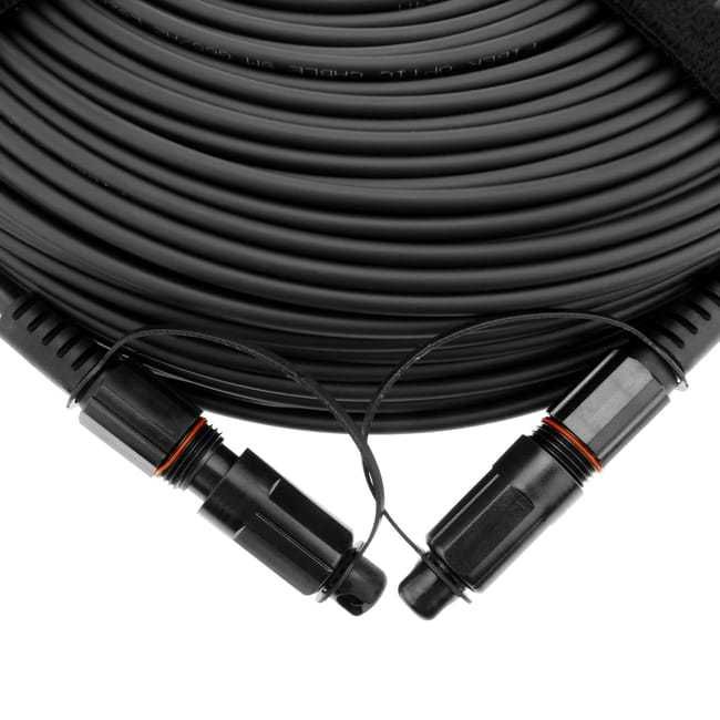 Cabo Corning com encaixe fibra otica