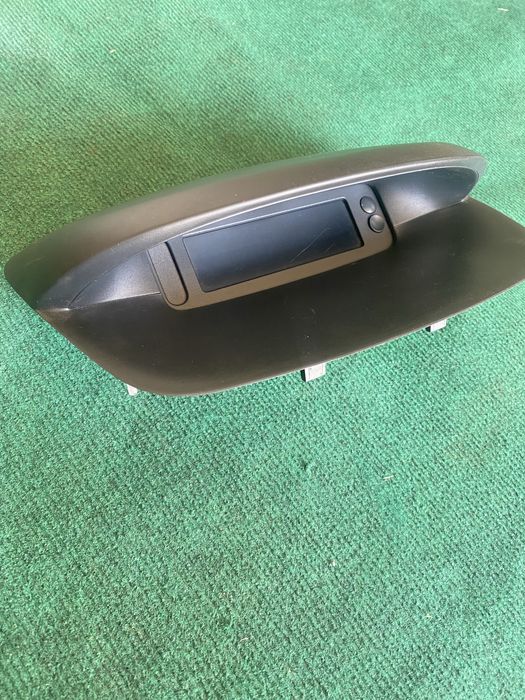 Інформаційний дисплей магнітоли меган 3 megan 3