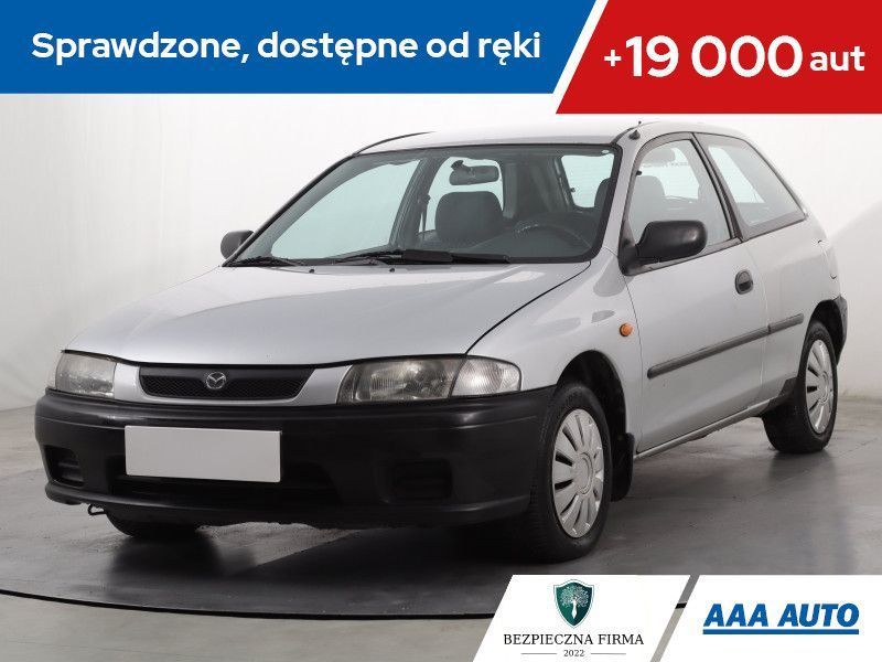 Mazda 323 1.3 16V Active