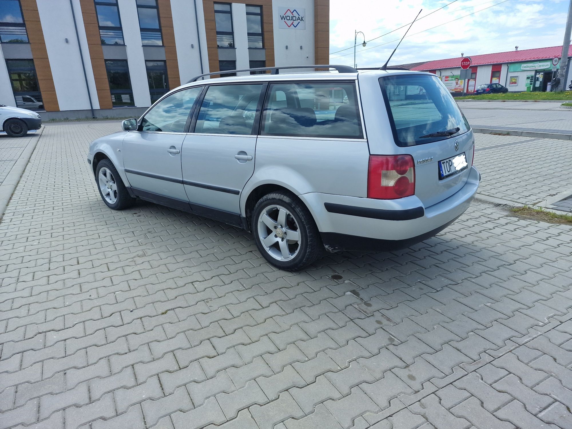 Volkswagen Passat B5 1.9TDI 18Lat w kraju