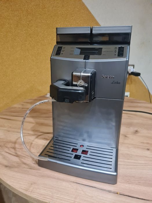 Кофемашина Saeco Lirika Кавовамашинка Saeco Lirika