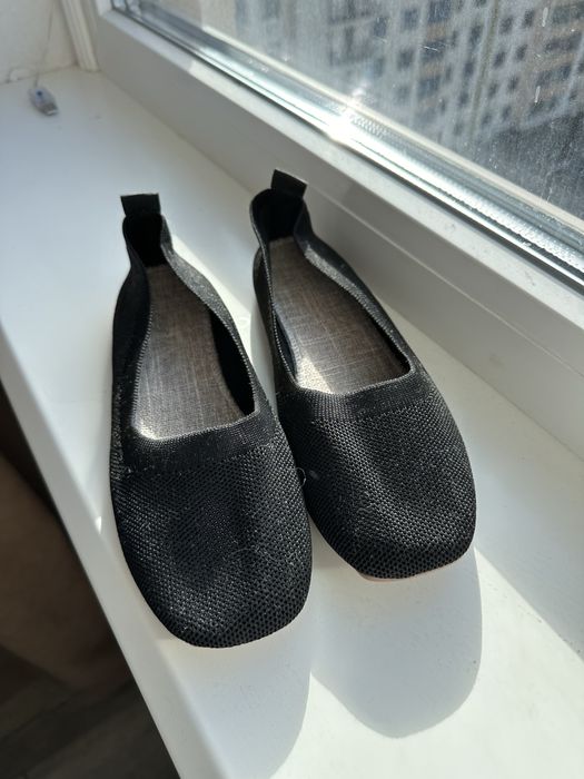 Балетки черные и кремовые