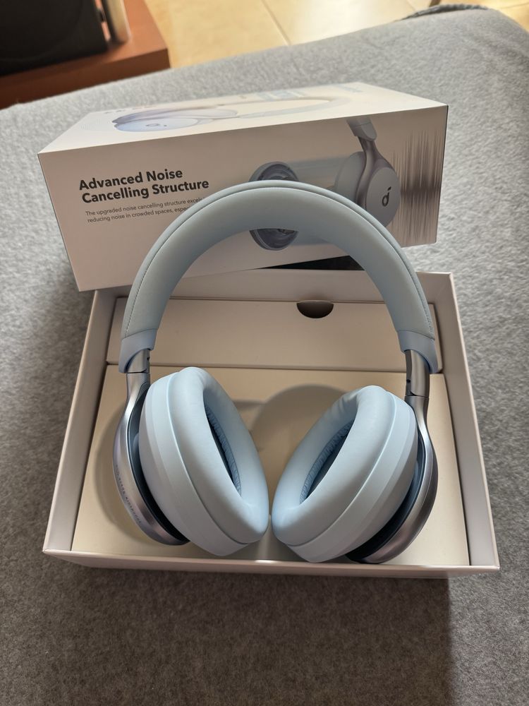 Anker Soundcore Space One