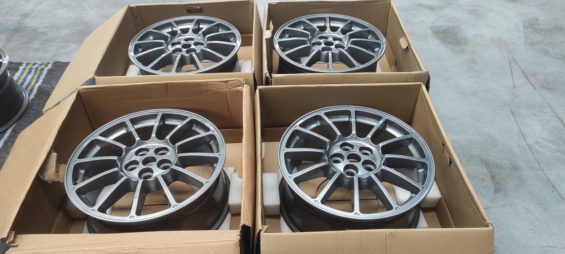 Jantes Overfinch Range Rover P38 20" 5x120 8.5J ET55