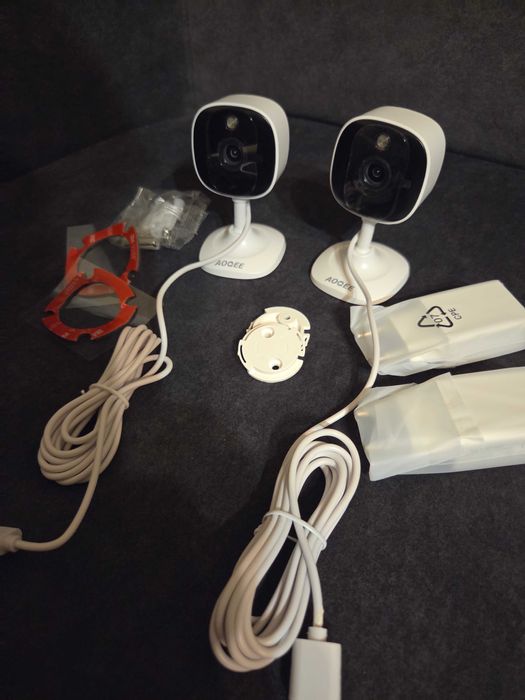 Aoqee 2szt Kamera 2K 3MP IP65 WiFi Wewnętrzna Zewnętrzna Alarm App