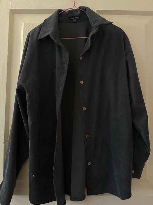 Вельветовий сірий костюм, розмір М , стан ідеальний