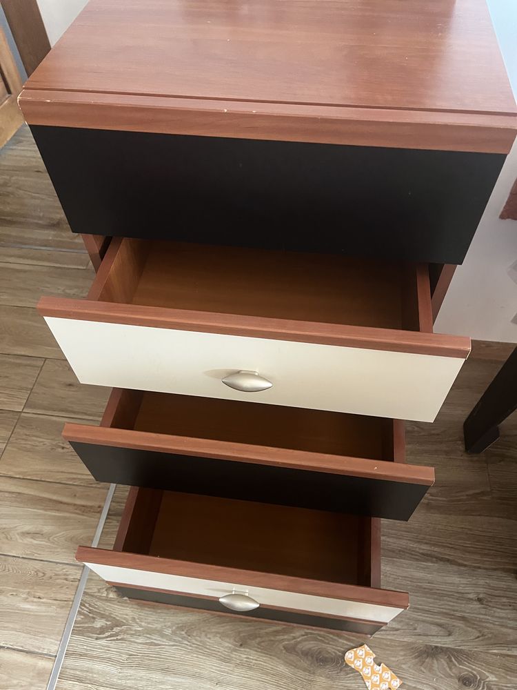 PILNE Vox komoda 4 szuflady