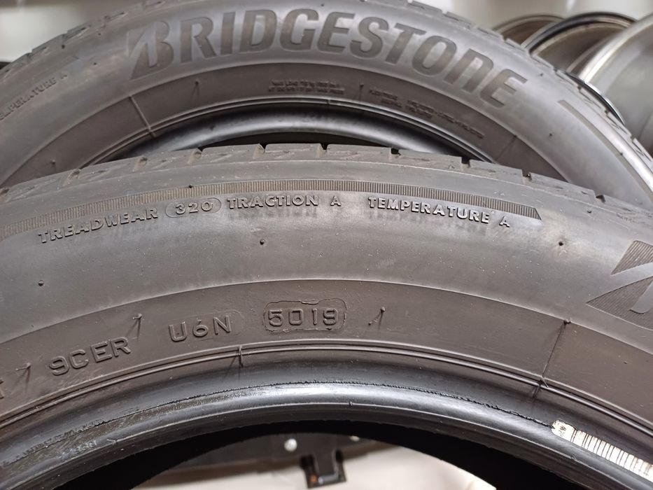 215 60 17 Bridgestone Turanza літні