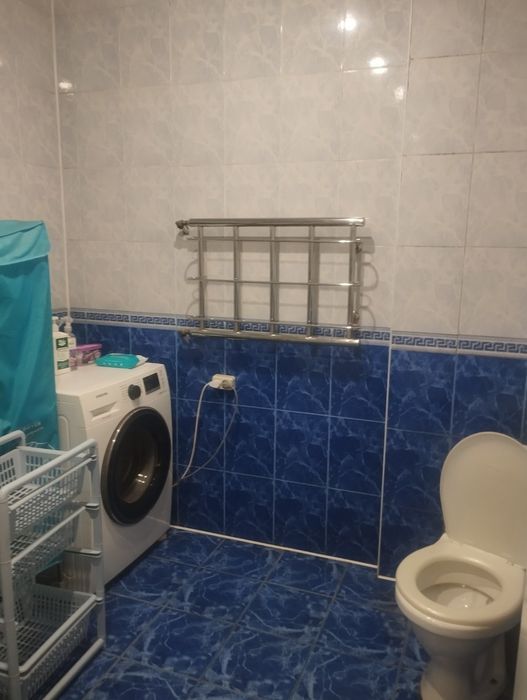 АН Сдается  2 эт. дом центр