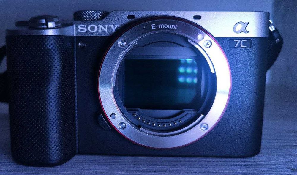 Aparat SONY Alpha α7C Srebrny + FE 28-60 mm + E 18-105mm