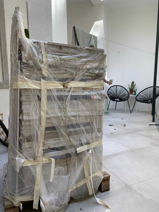 PAVIMENTOS: Margres + Grespor 26m2 - terraco + casa do banho