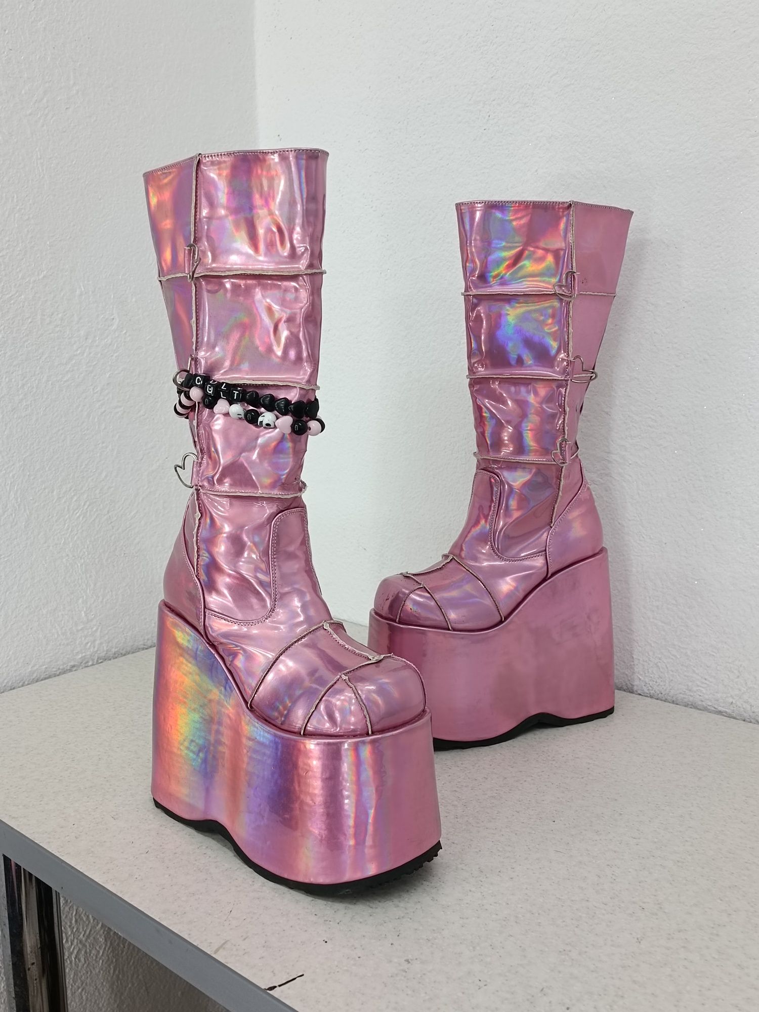 Demonia slay boots