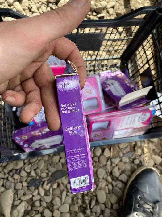 Епілятор Finishing Touch Yes тример бездротовий з датчиком дотику