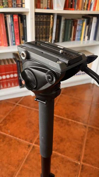 Monopé Vídeo Manfrotto MVM500A + Cabeça Fluida 500