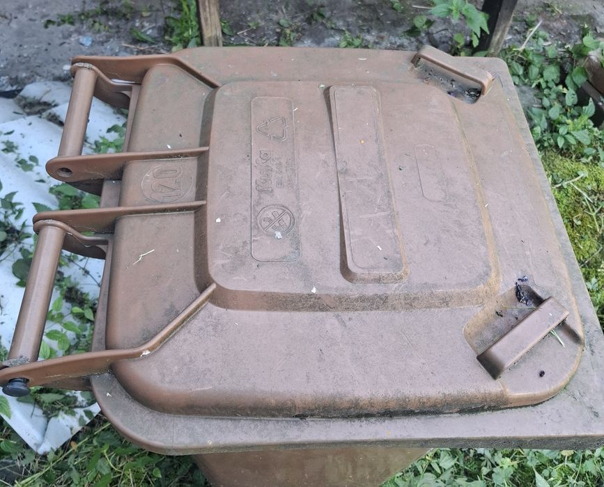 Kosz 120l BIO kubeł odpady, brązowy
