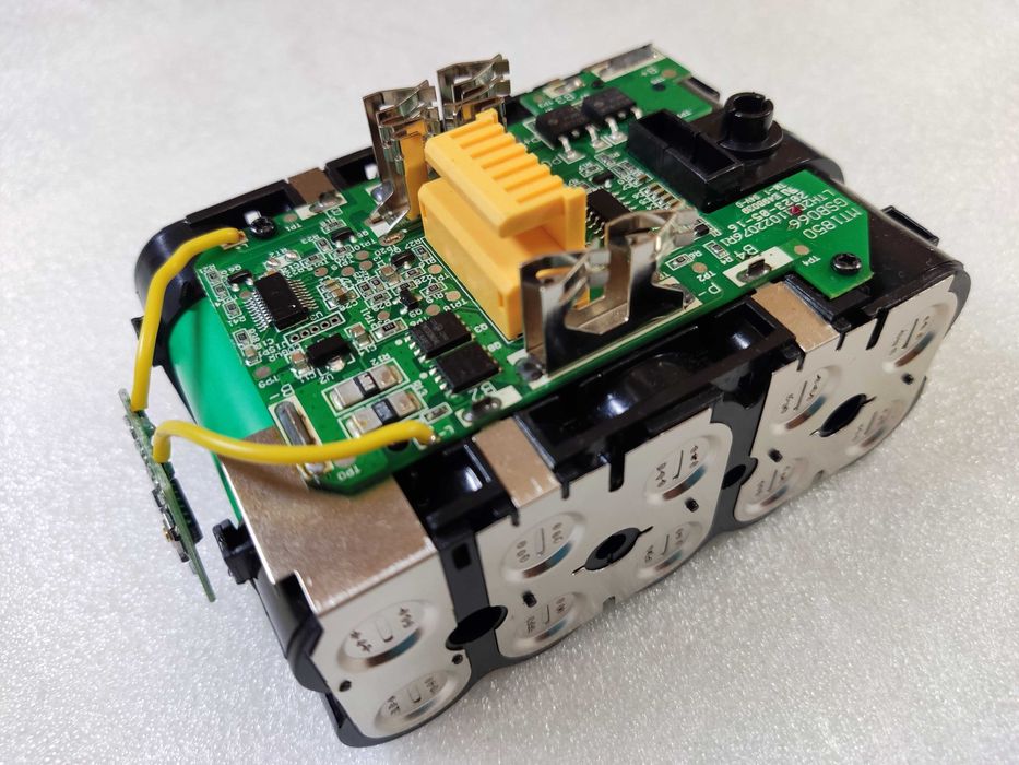 НОВЫЙ аккумулятор разъем Makita. Батарея Makita. От 2,5Ач до 12Ач