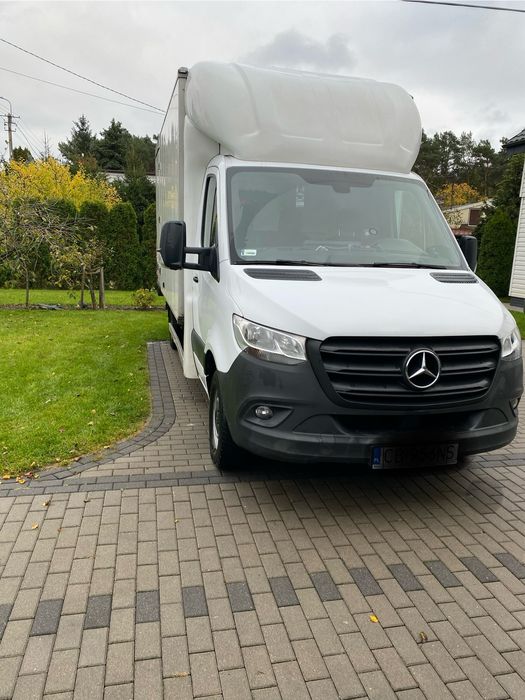 Mercedes Sprinter Diesel 2.0 2022 r. Kontener z windą