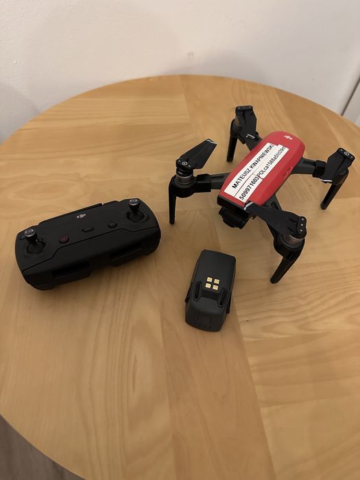 DJI Spark dron 2xbateria, nóżki, etui, aparatura.