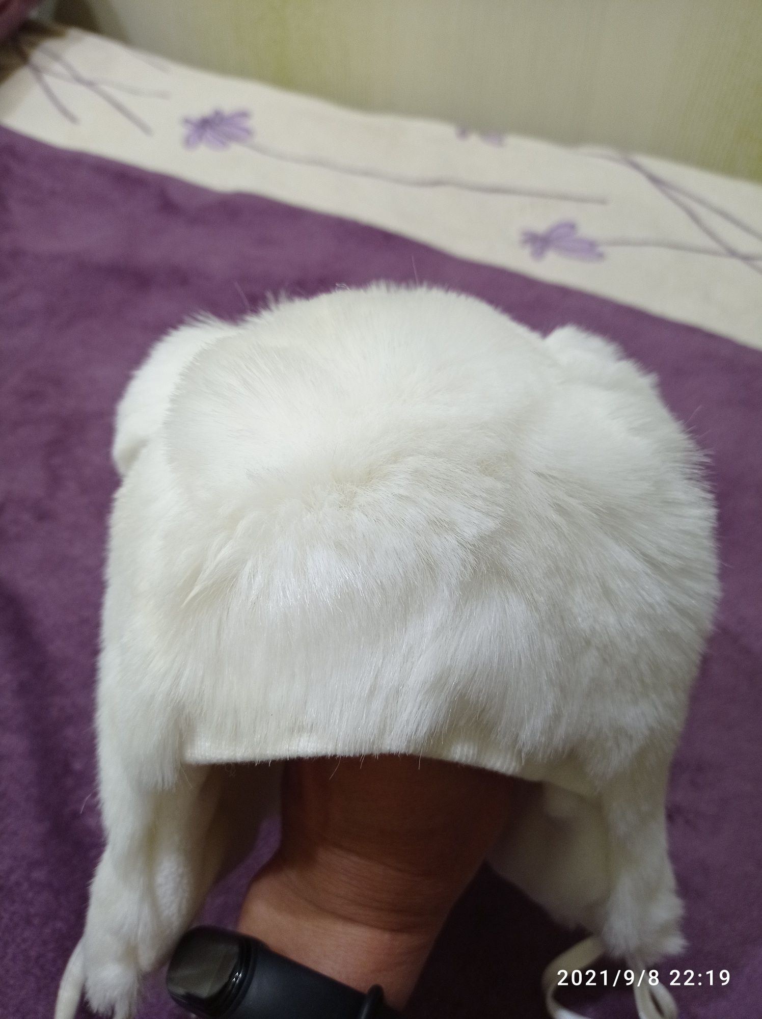 Зимняя шапочка шапка